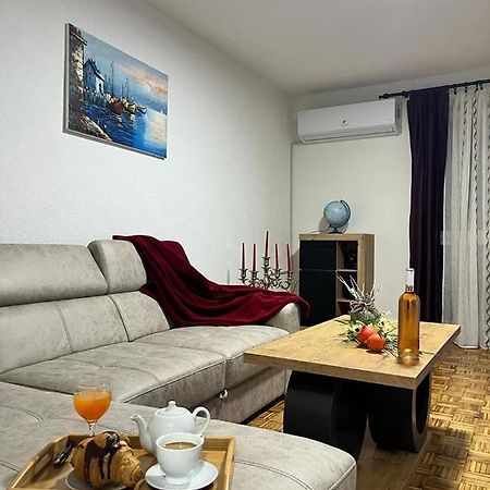 Stan Na Dan Kozarska Dubica Διαμέρισμα Bosanska Dubica Εξωτερικό φωτογραφία